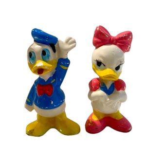 VINTAGE Walt Disney Productions Donald and Daisy Duck Figurines.
